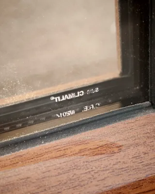 Balconera PVC efecto madera