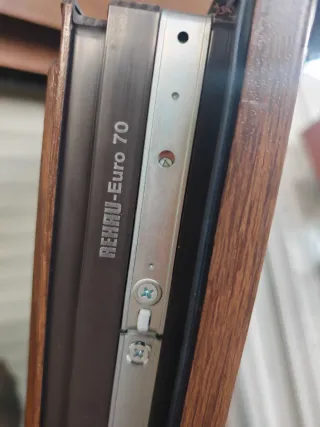 Ventana PVC imitación madera