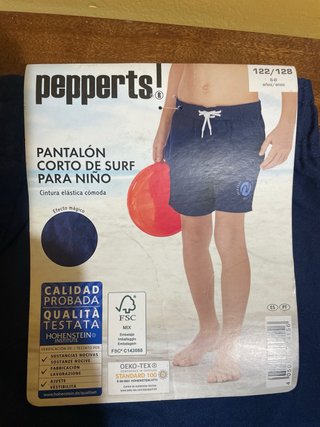 Bañador niño 6-8 años.