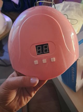 Lampada uv per ricostruzione unghia