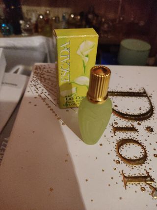 Miniatura de perfume Escada Lily Chic