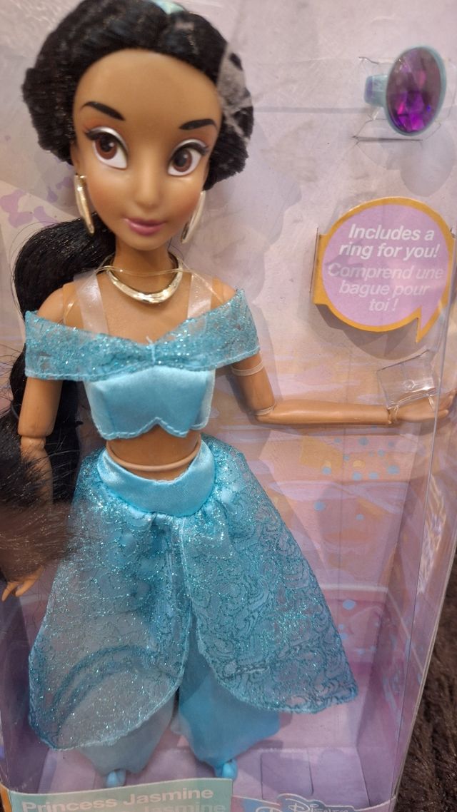 Muñeca Princesa Jasmine Disney (Aladdín)
