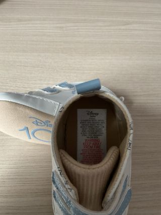 Scarpette edizione Disney 100 (nuove 12-18mesi)