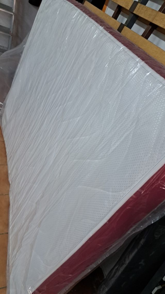 Somier con patas 135×190