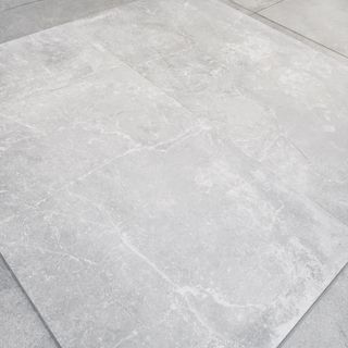 Azulejos piedra oscura de 60x120 antideslizante
