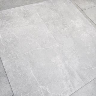 Azulejos piedra oscura de 60x120 antideslizante