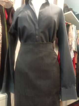 Conjunto traje falda.S