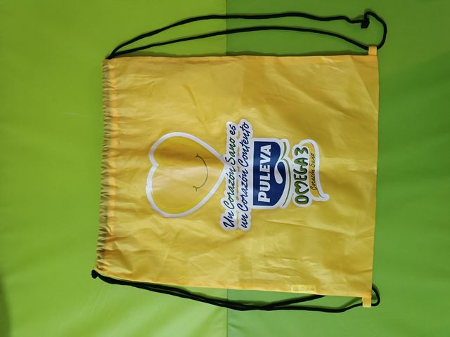 Mochila cuerdas amarilla Puleva
