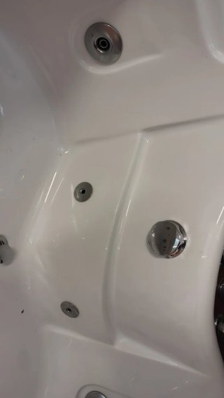 Jacuzzi