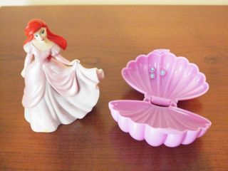 Kinder Gransorpresa Ariel con Portagioie