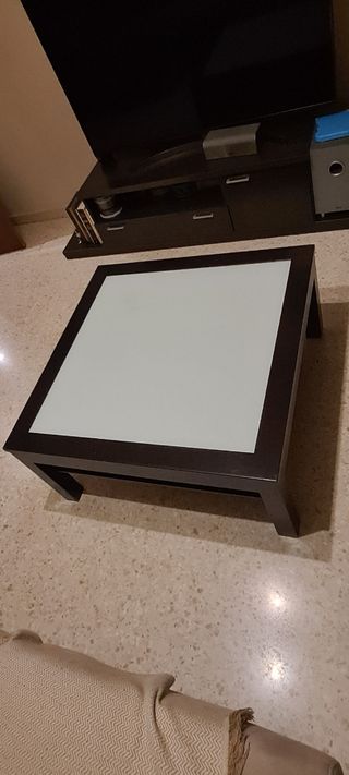 Mesa elevable para salón