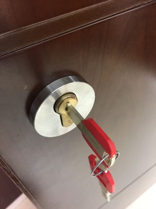 CERRAJERO MADRID BARATO