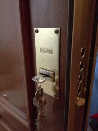 CERRAJERO MADRID BARATO