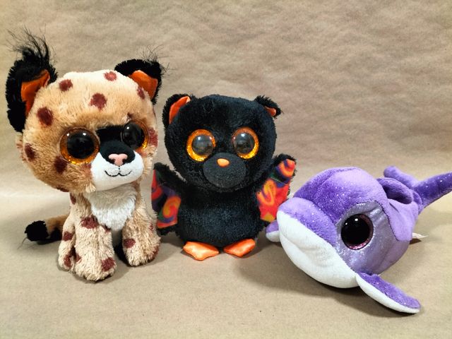 Peluches ojos brillantes