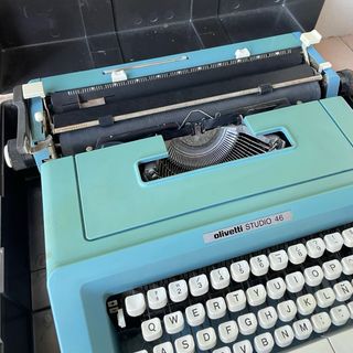 Máquina escribir Olivetti Studio 46