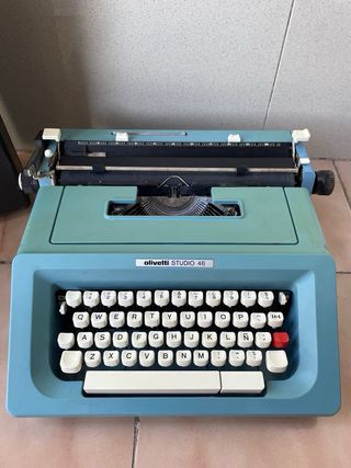 Máquina escribir Olivetti Studio 46