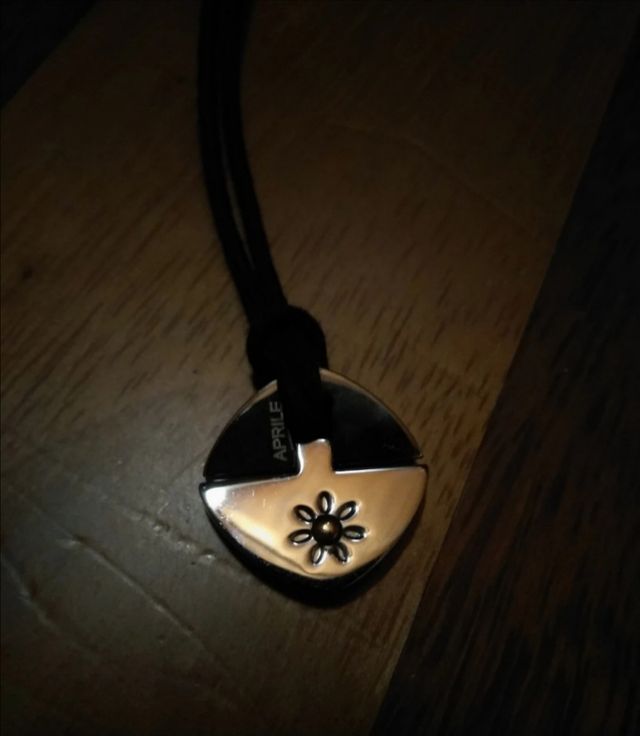 Collana con margherita