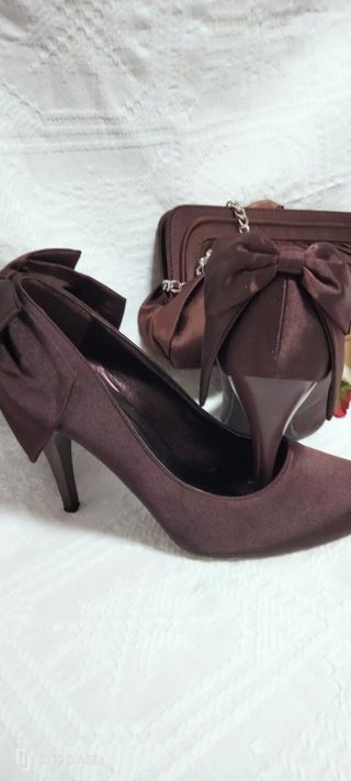 ZAPATOS+CARTERA VESTIR 20 EUROSS 