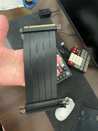 CAJA ATX CON PCIE VERTICAL ***OFERTA***