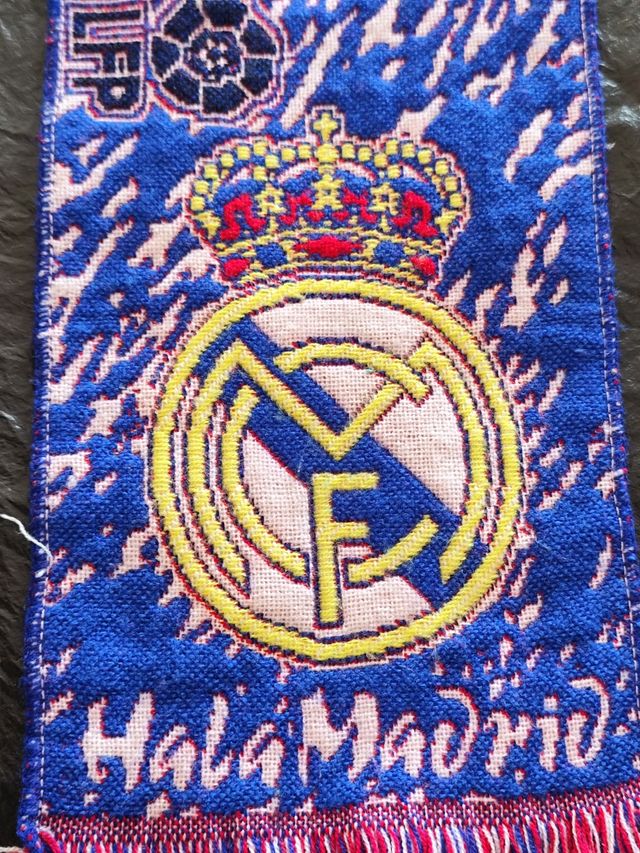 Bufanda fútbol Real Madrid Estrella Damm