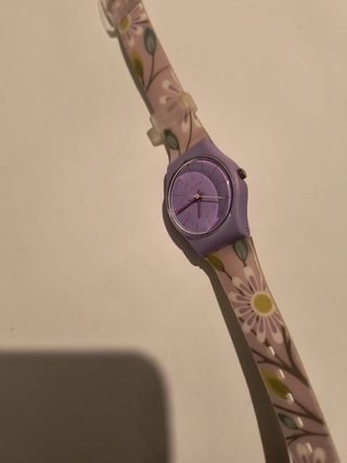 Reloj marca swatch 23 mm.