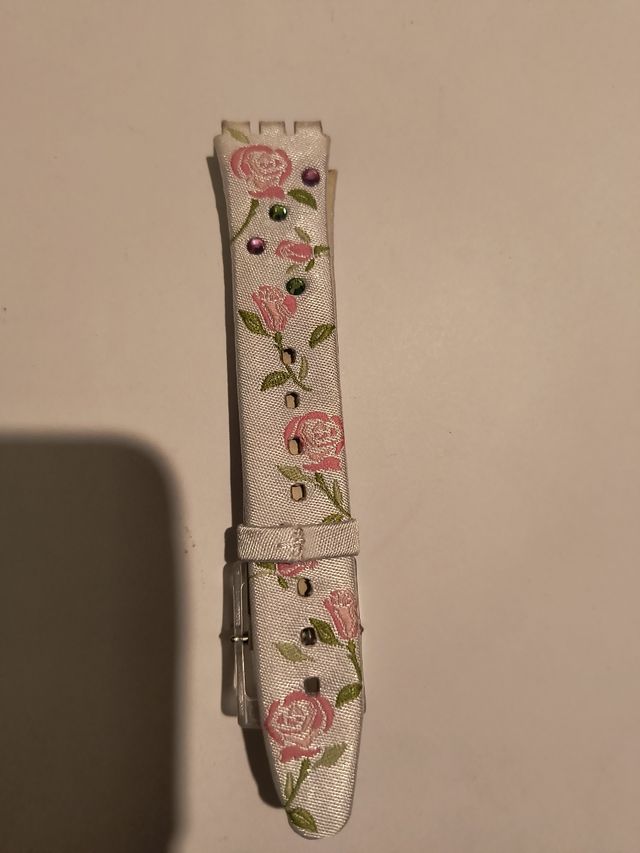 Correa para reloj Swatch modelo skin .