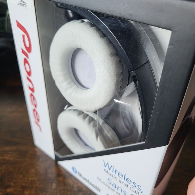 Auriculares Bluetooth Pioneer SE-MJ553BT-K