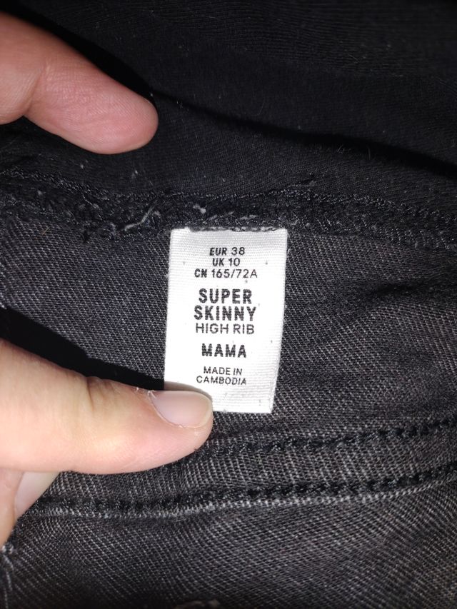 Vaquero gris embrazada