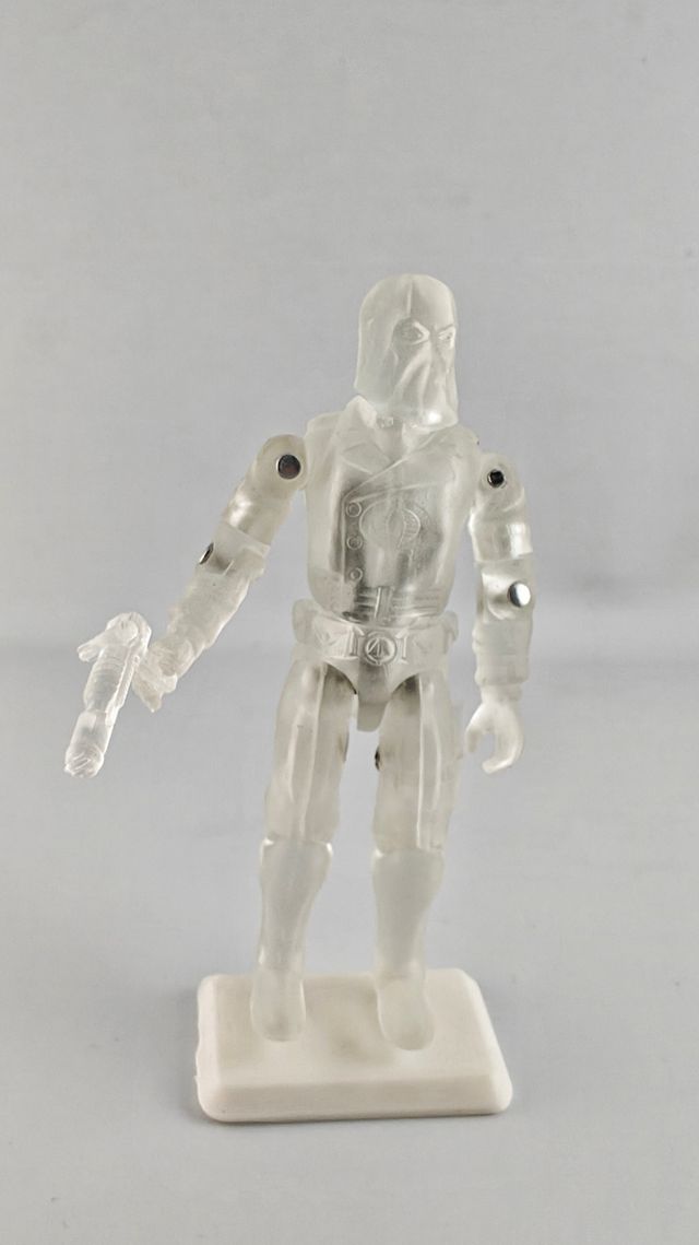 GI JOE comandante Cobra transparente 2024