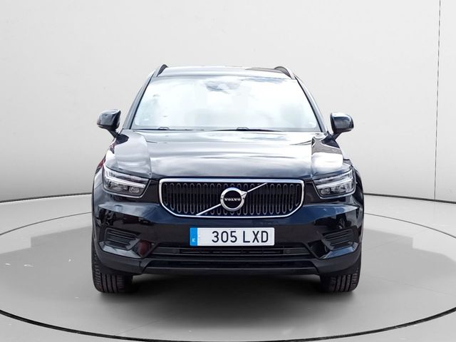 Volvo XC40 Momentum Core 2WD