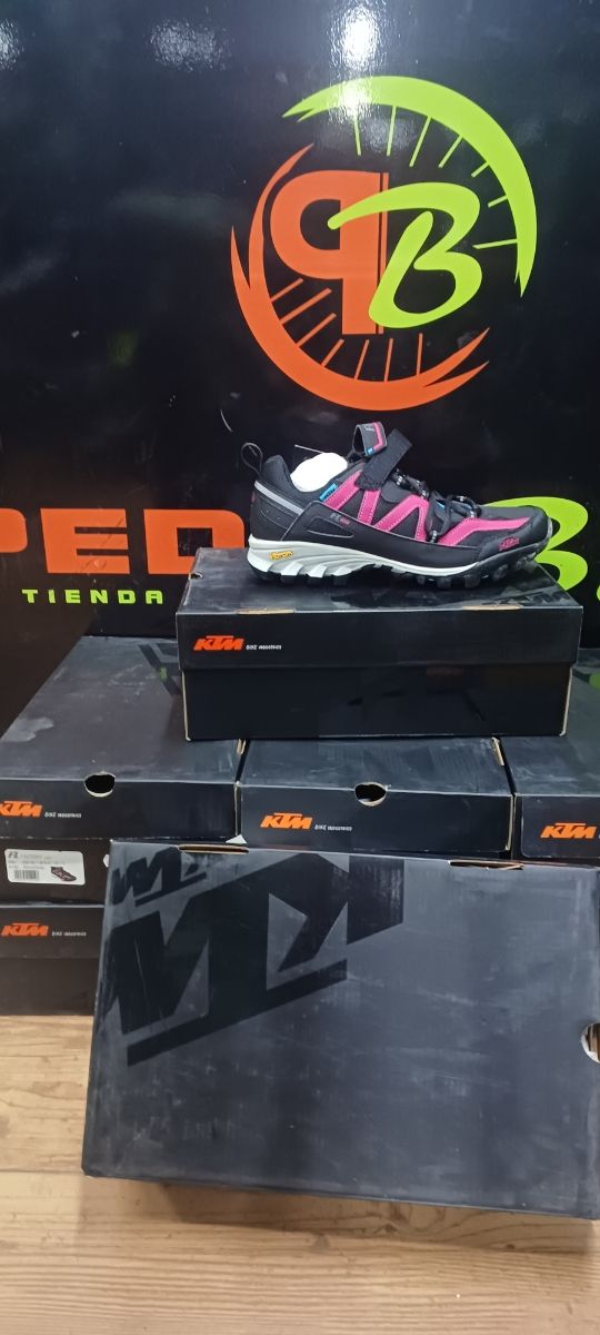 Zaatillas de ciclismo mtb y spinning