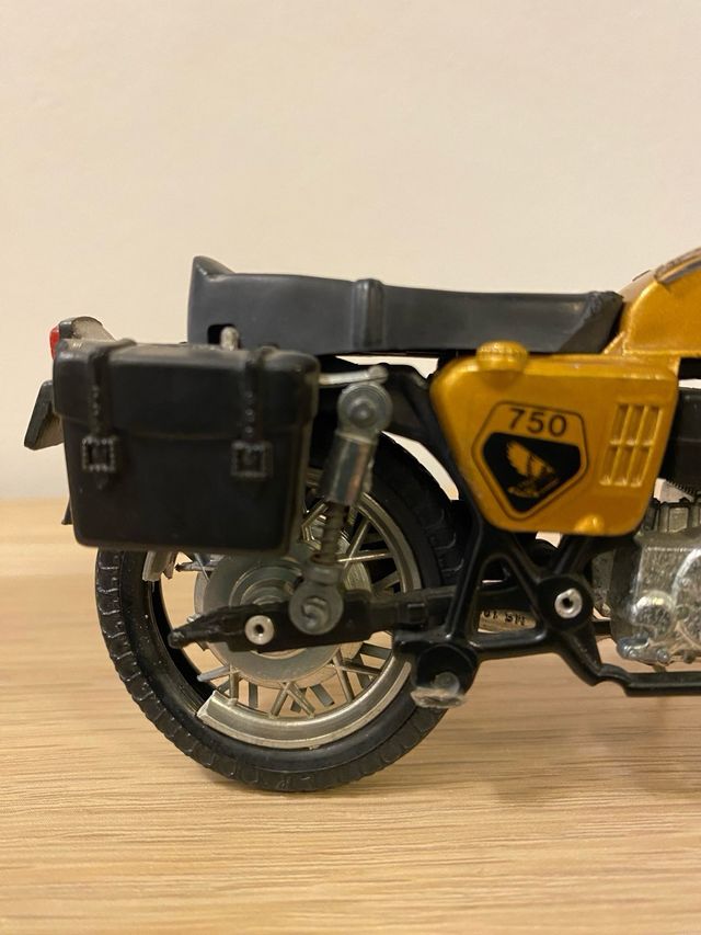 Modellino moto honda