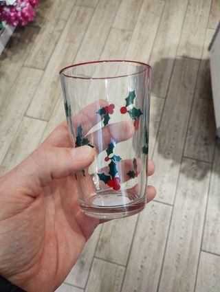 Bicchiere con motivo agrifoglio