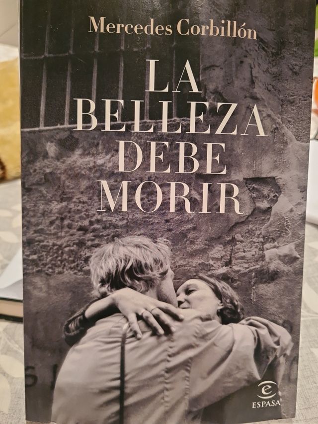 La belleza debe morir