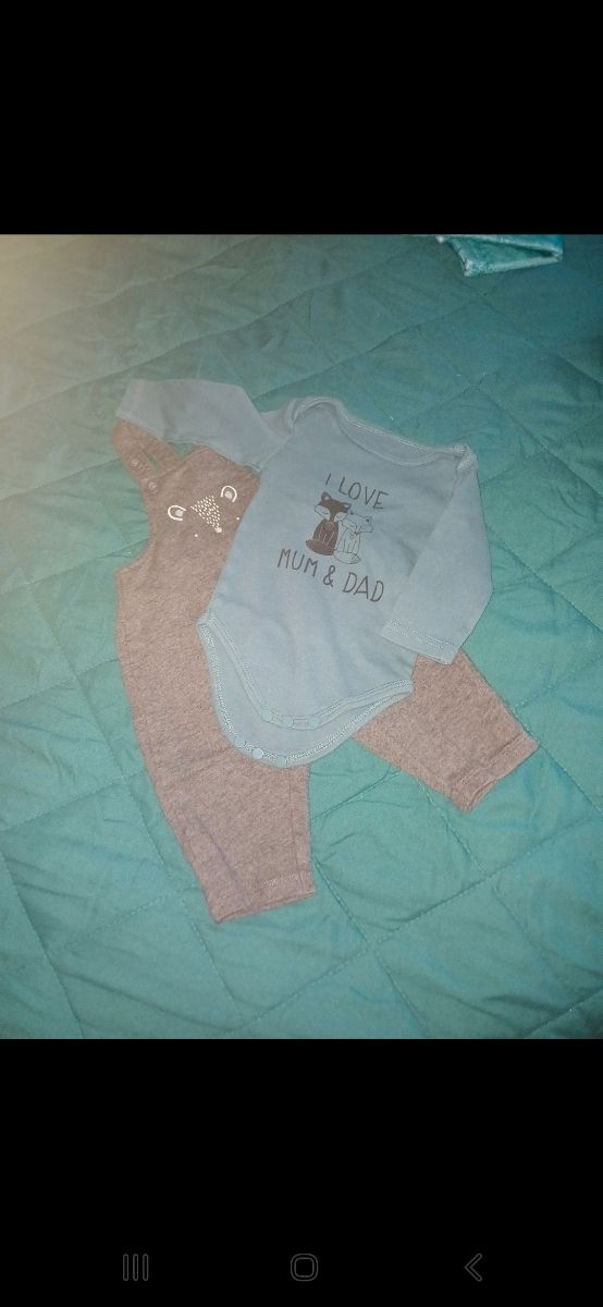 Salopette con body 6 mesi