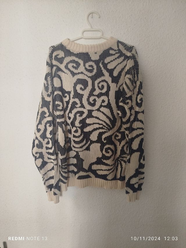 Jersey manga larga blanco y negro