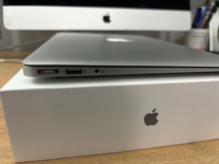 Pc Apple Macbook Air 13,6