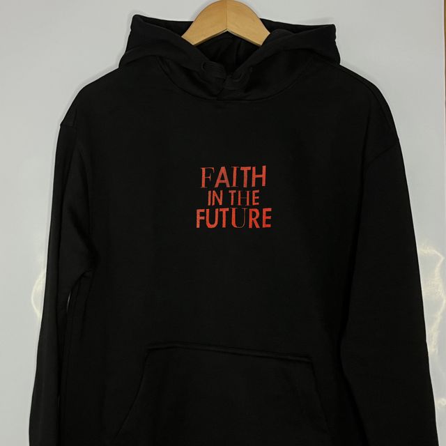 Sudadera BORDADA Louis Tomlinson