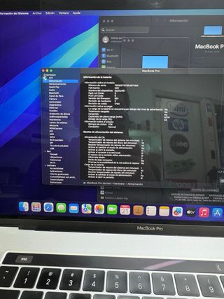  Macbook Pro 15 2018 i7 16GB 