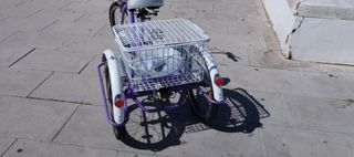 Triciclo adulto (solo venta en Cadiz ciudad))