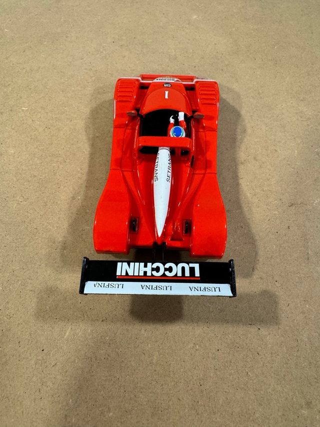Scalextric Ferrari 333 SP Lucchini