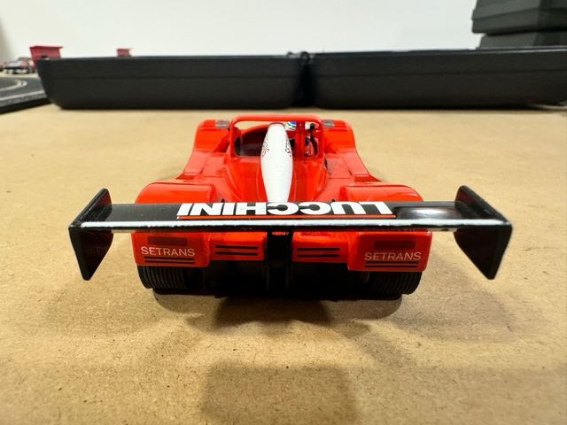 Scalextric Ferrari 333 SP Lucchini