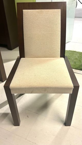 Mesa wengue /6 sillas. extensible 