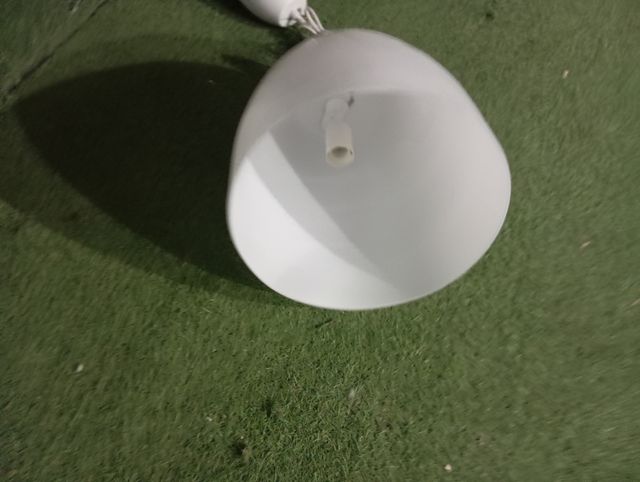 Lampara de techo blanca