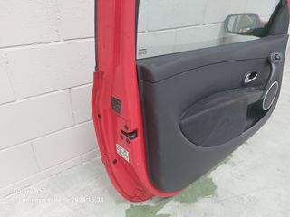 Puerta delantera izquierda Renault Clio Sport 197