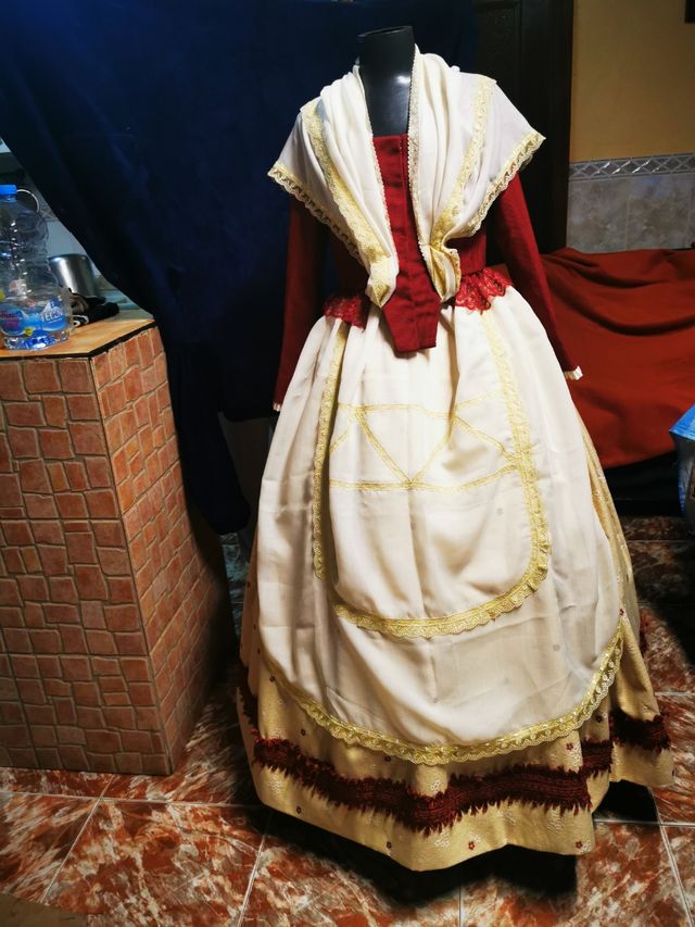 VESTIDO DE FALLERA