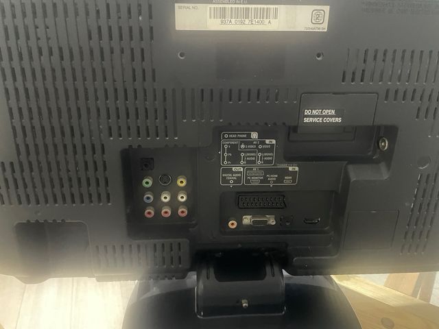 Monitor Toshiba 22”