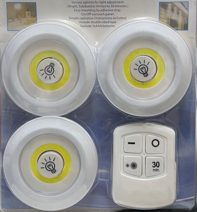 Luz regulable con control remoto 