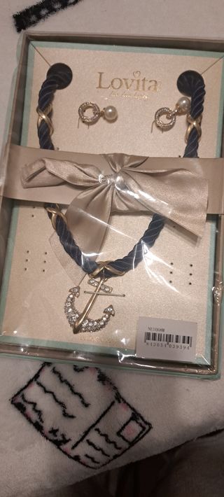 Juego collar y pendientes