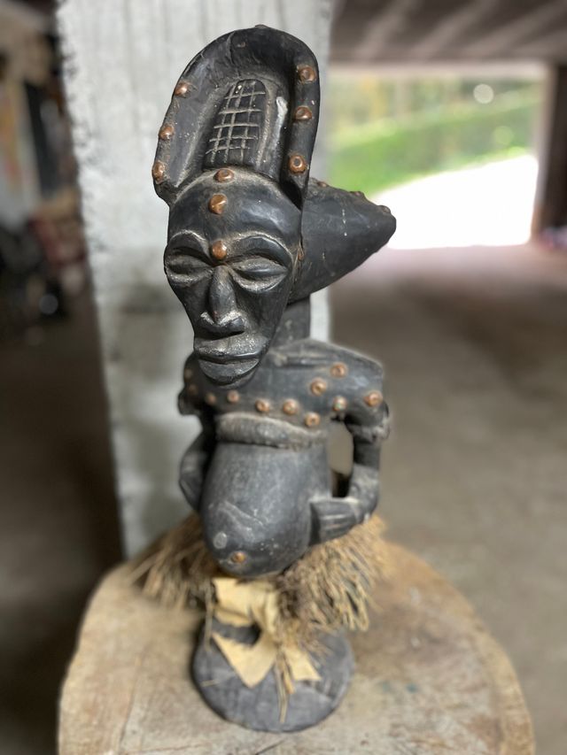 Figura africana antigua